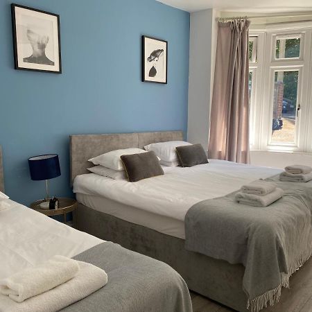 Accessible 3-Bedroom Bungalow With Patio +Driveway Southampton Buitenkant foto