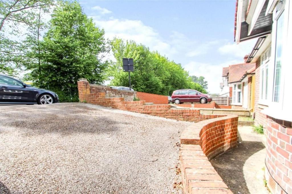Accessible 3-Bedroom Bungalow With Patio +Driveway Southampton Buitenkant foto