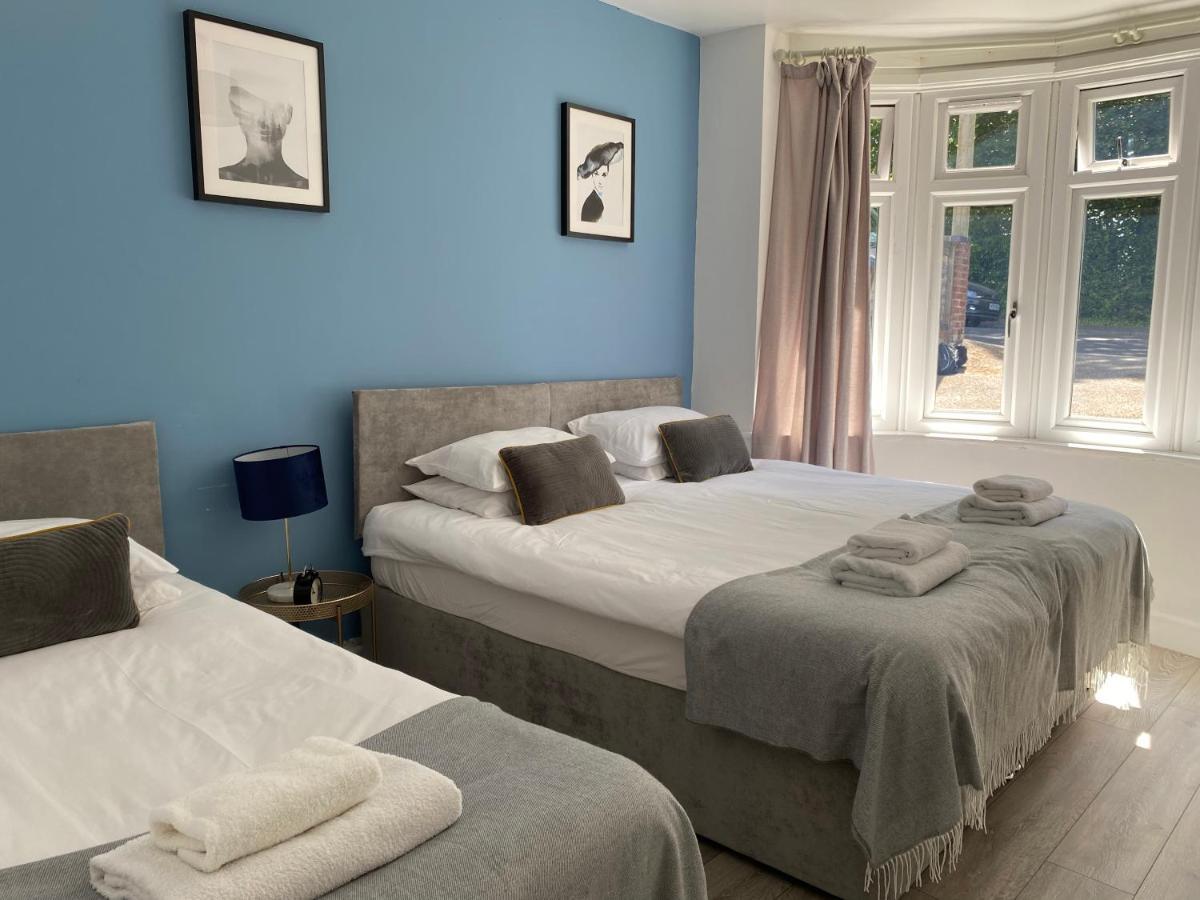 Accessible 3-Bedroom Bungalow With Patio +Driveway Southampton Buitenkant foto